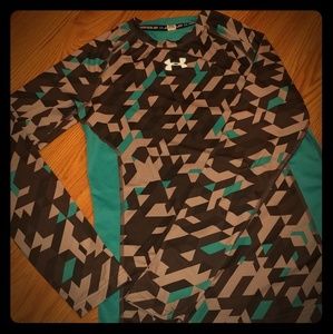 LS. UA Boys Large. Dry Fit. Like New